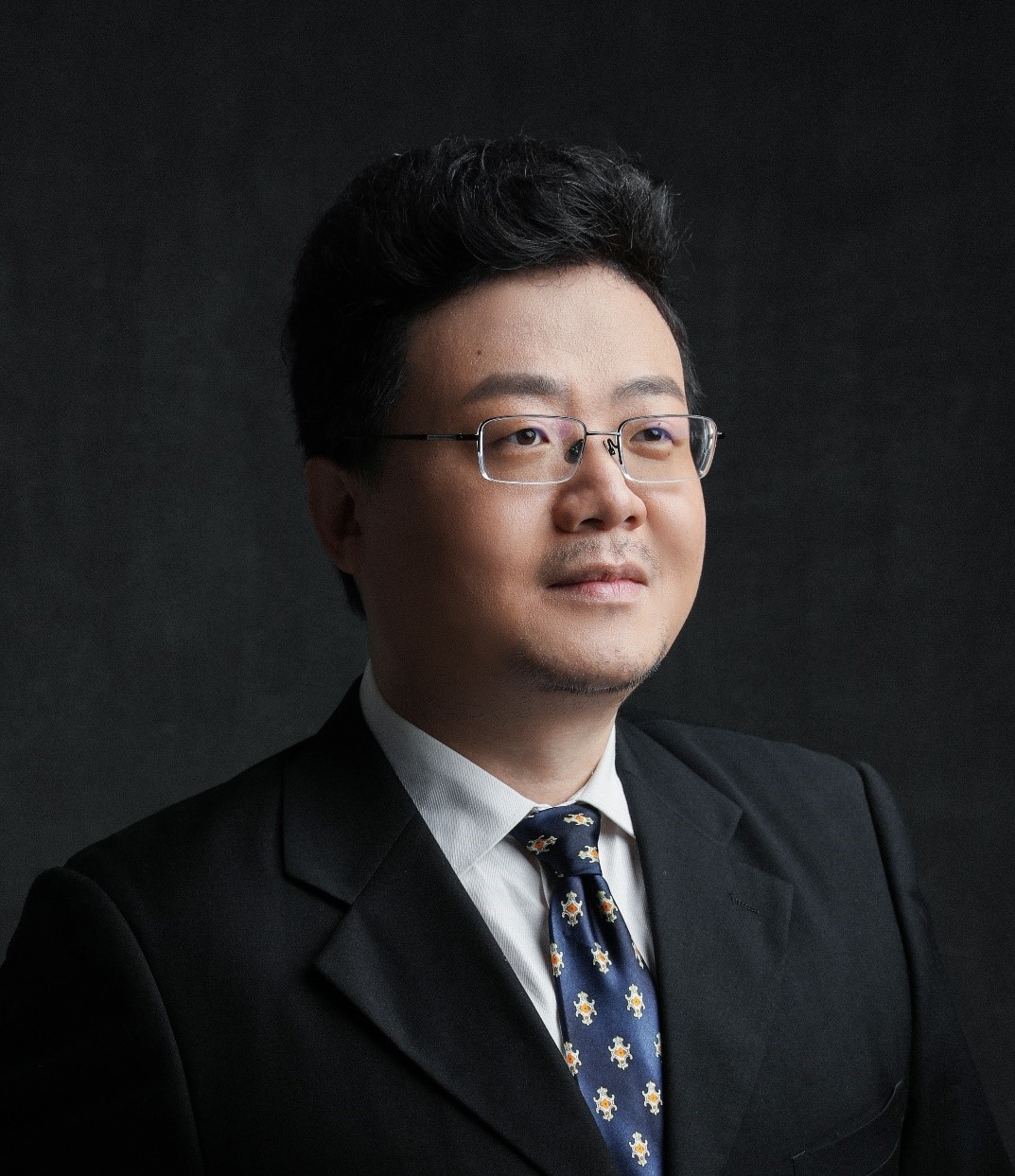 Junjun Pan